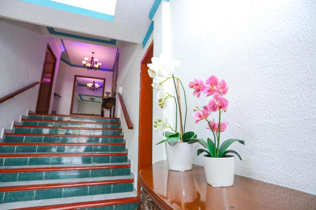 Hotel Avenida Cancun Exterior photo