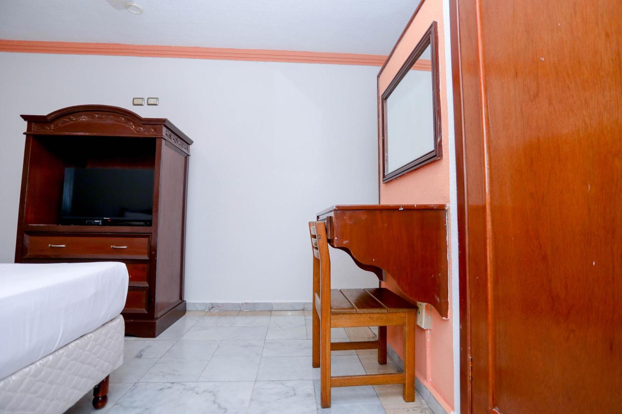 Hotel Avenida Cancun Exterior photo