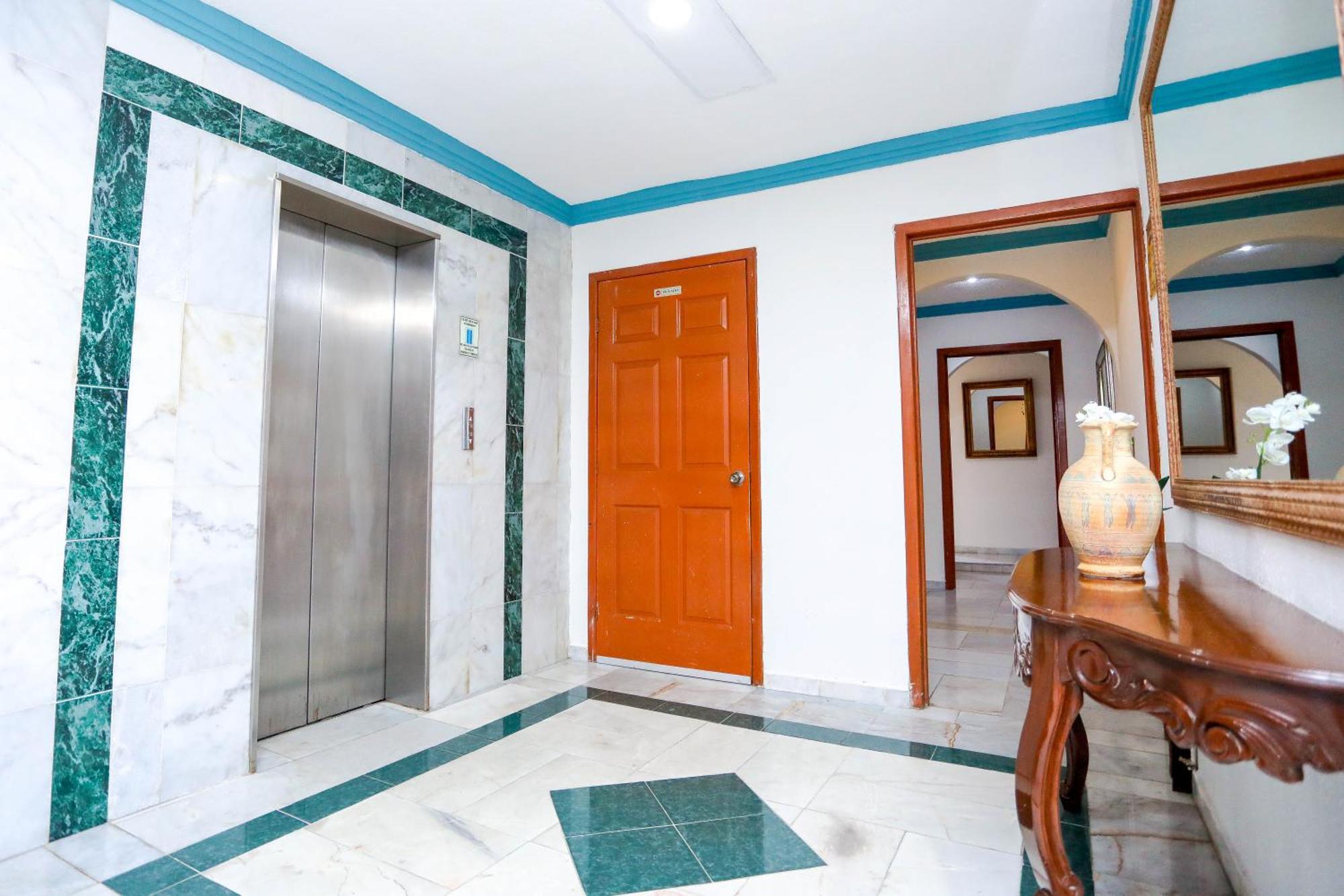 Hotel Avenida Cancun Exterior photo